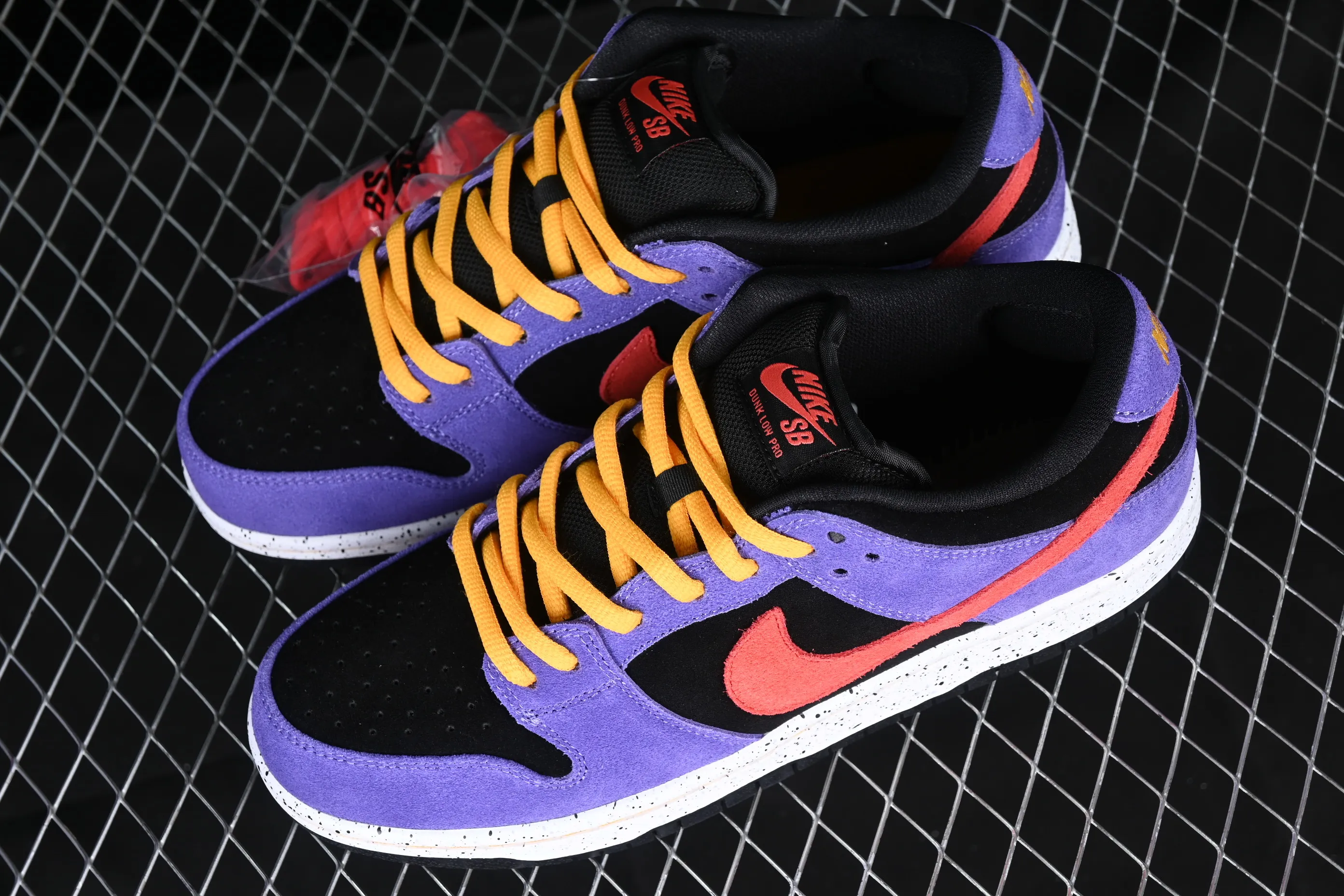 All Categories Nk SB Dunk Series Nk SB Dunk Low low-top sneakers NK Dunk SB Low SP Grape Purple Retro low-top casual sports skateboard shoes BQ6817-008